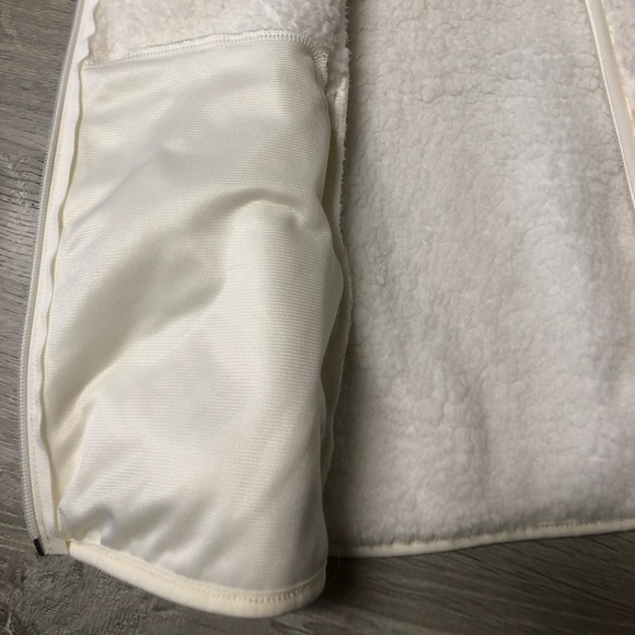 FREE COUNTRY PLUSH VEST - Picture 5 of 6